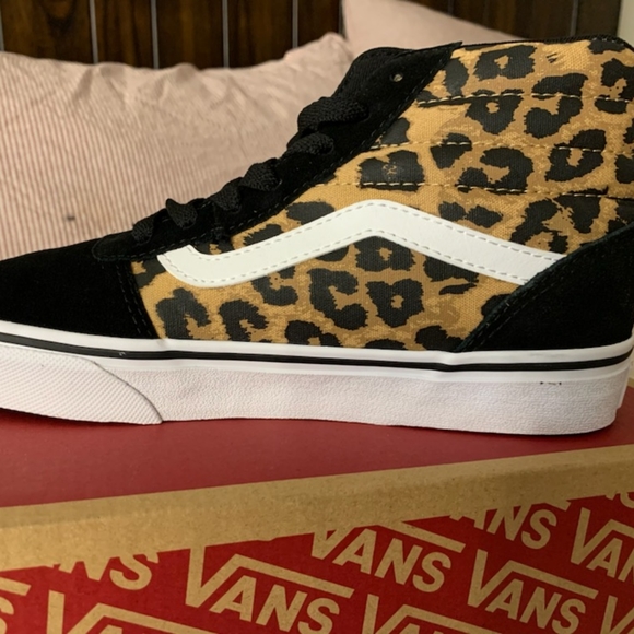 hightop cheetah vans